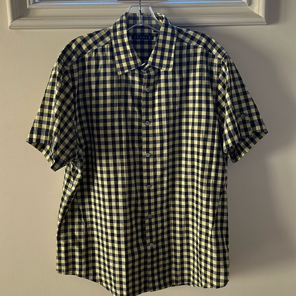 Theory men’s yellow & black gingham short sleeve button shirt. style kennard XL